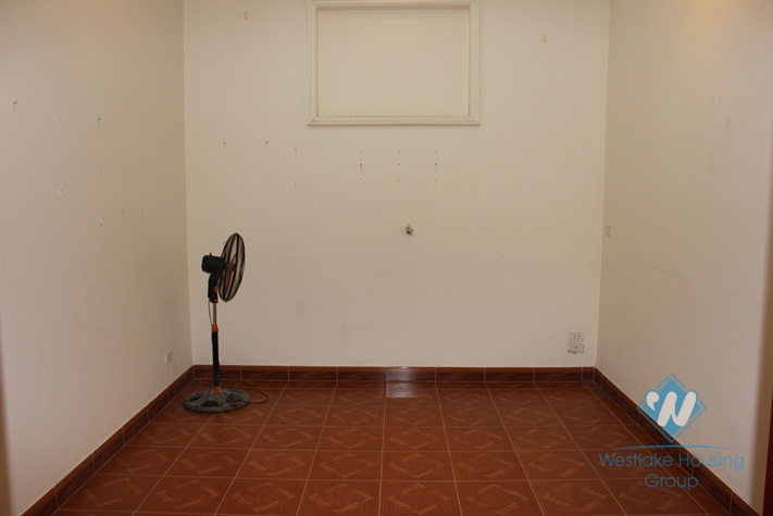 4floor-house with 3bedroom house for rent in Au co St, Tay Ho, Ha Noi